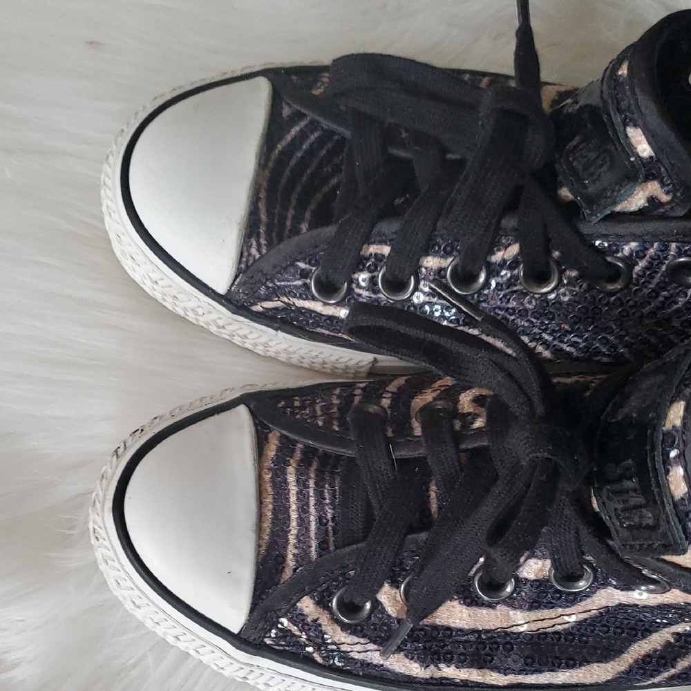 Converse Black and Tan Sequins Animal Print Sneakers Classic Low-Top Sz… - Picture 4 of 15